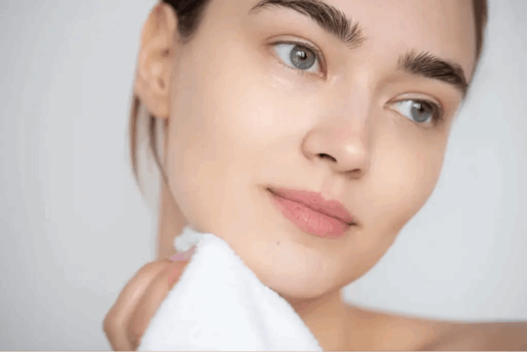 Read more about the article Say Goodbye to Acne: Dermatology Solutions for Clear, Healthy Skin